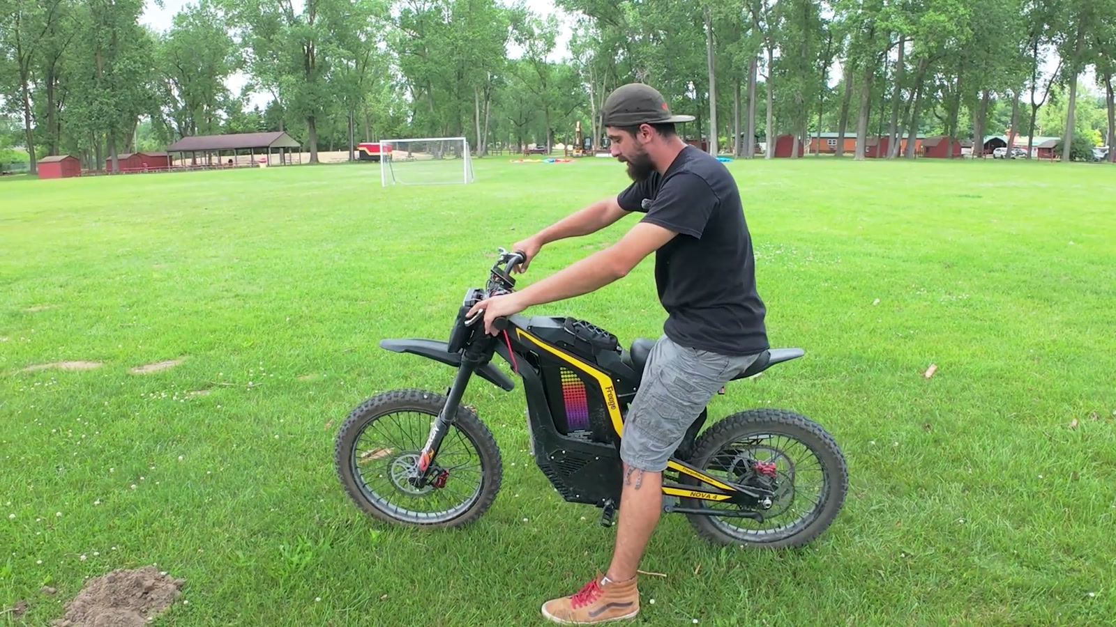 Video still from Freego Nova 4 Review: A Mid-Drive Electric Dirt Bike That Wants to Wheelie Everywhere at 3:52