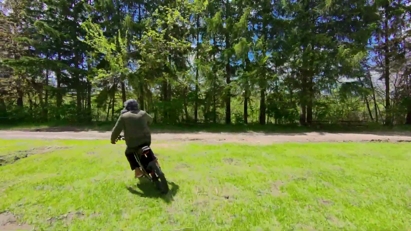 Video still from Freego Nova 4 Review: A Mid-Drive Electric Dirt Bike That Wants to Wheelie Everywhere at 9:29