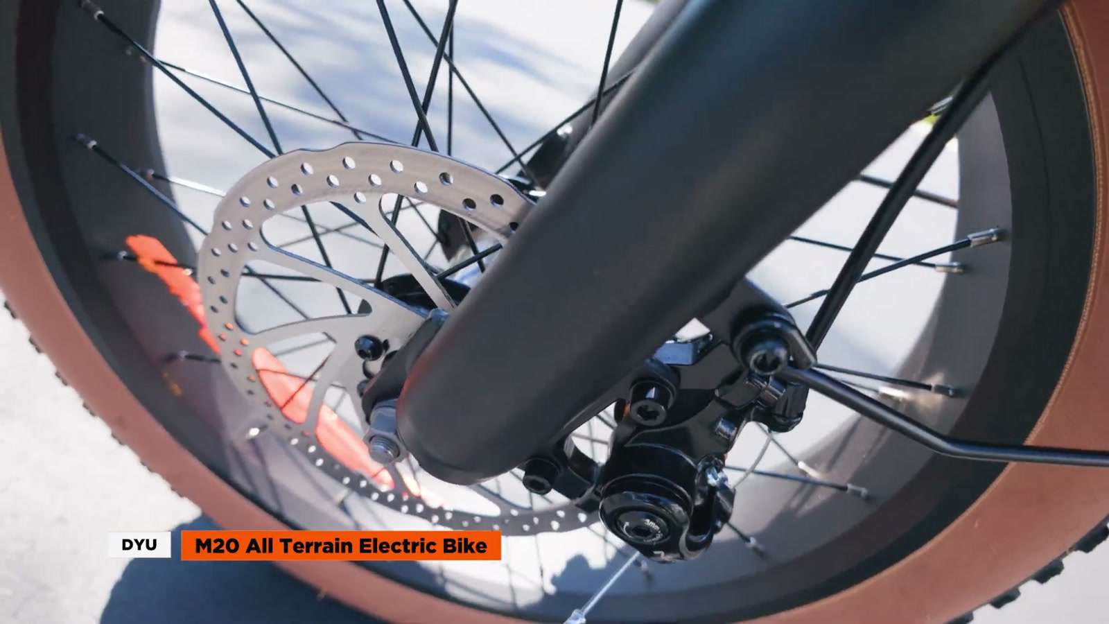 Video still from DYU M20 Lite Review: A Futuristic, Fat-Tire Moped-Style Ebike That’s Surprisingly Nimble at 8:32