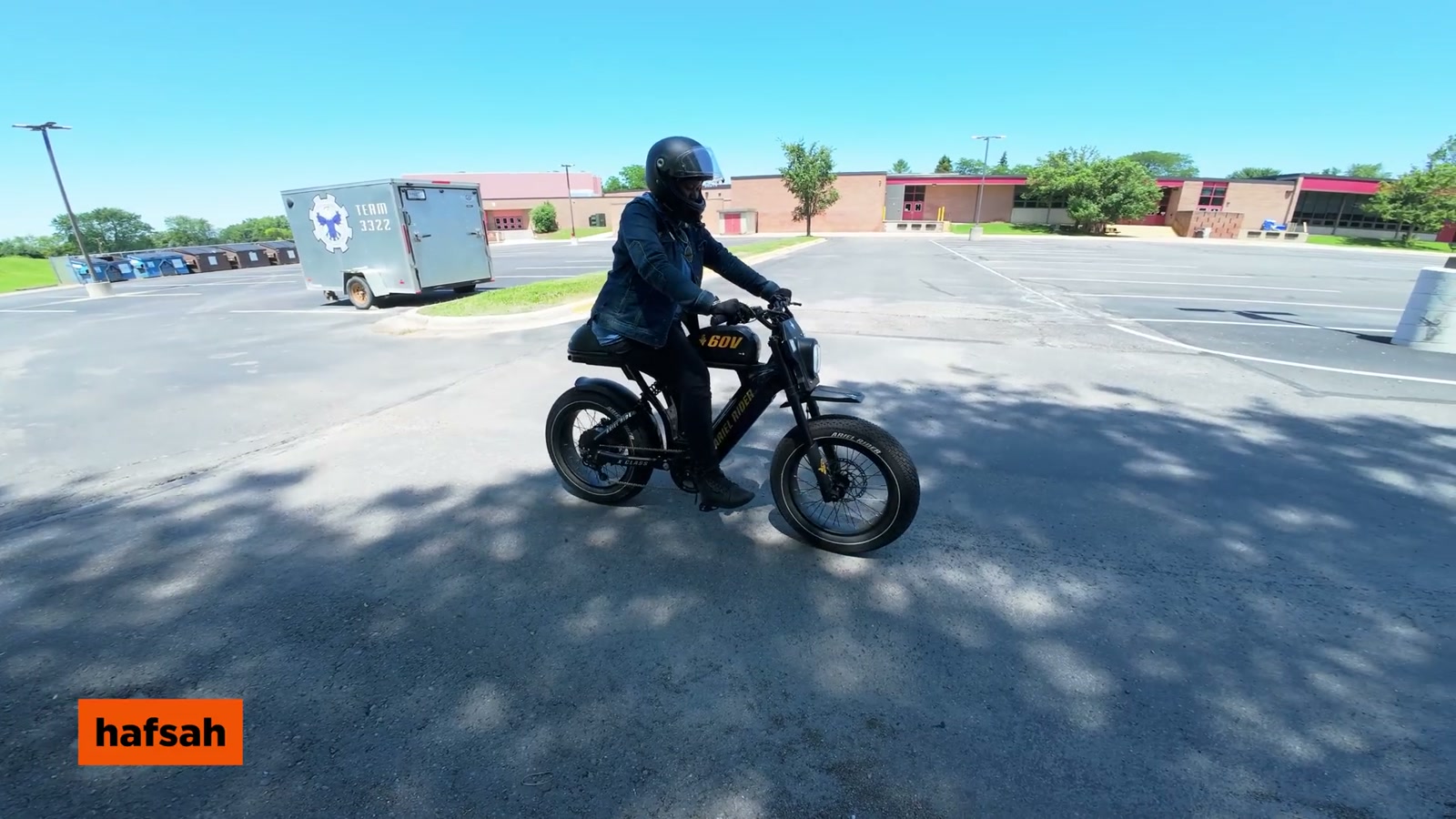 Video still from Ariel Rider X-Class 60V Range Test and Real-World Ride Review (Dual Battery Performance Edition) at 13:54