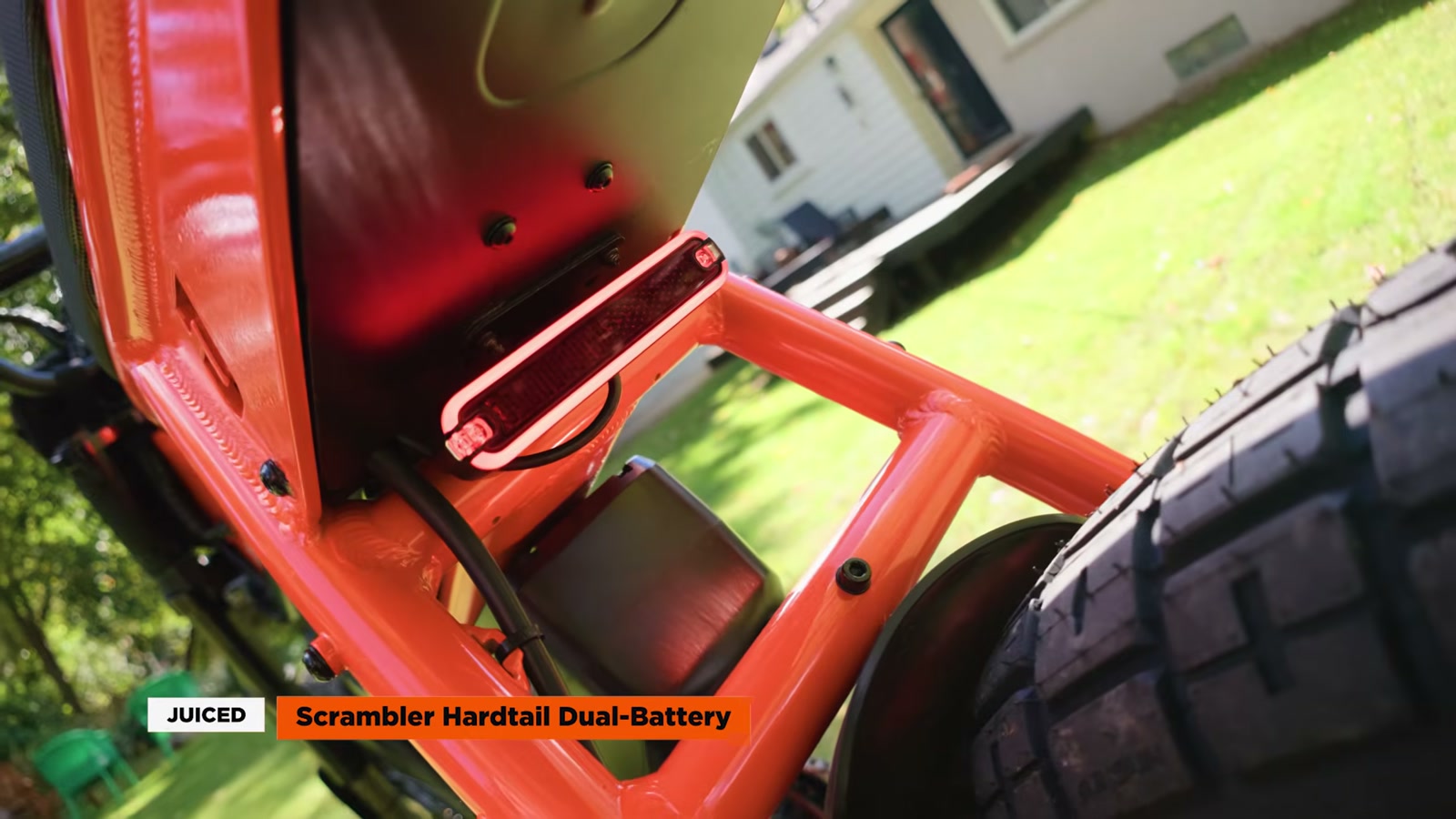 Video still from Juiced Scrambler Hardtail Dual Battery Review: A Moped-Style E-Bike That’s Shockingly Comfortable at 11:05