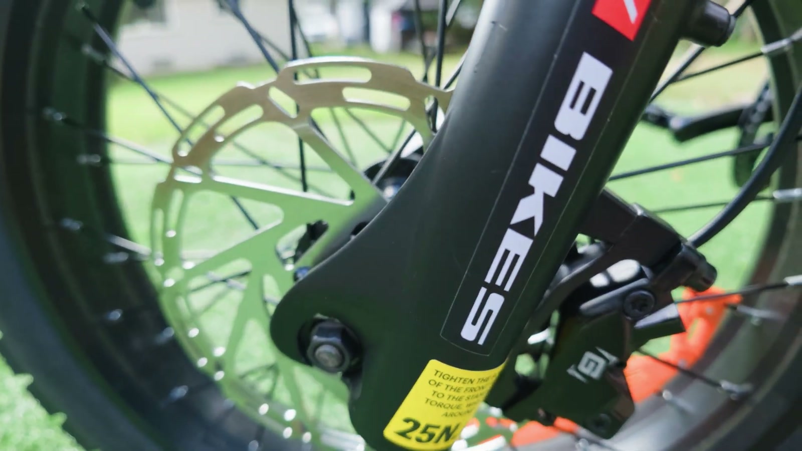 Video still from Raev Bullet GTX (2026) Review: Dual Batteries, Smooth Power, and a Surprisingly Comfy Ride at 2:31