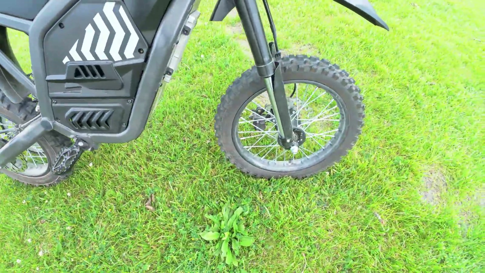 Video still from Windone RS5 Review: A Mini Electric Dirt Bike With Real Brakes, Solid Suspension, and Surprisingly Grown-Up Features at 1:05
